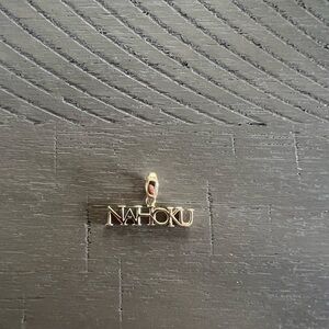 14KY Na Hoku Gold Letter Pendant